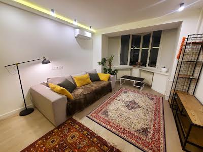 квартира за адресою Хмельницька вул., 10