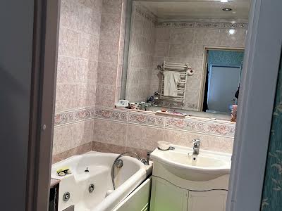 квартира за адресою Бастіонна вул., 15