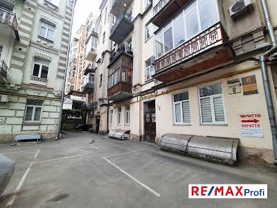 квартира по адресу Лютеранская ул., 8