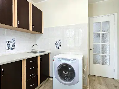 квартира по адресу Строителей ул., 8