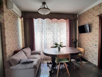 квартира за адресою Метрологічна вул., 9Б