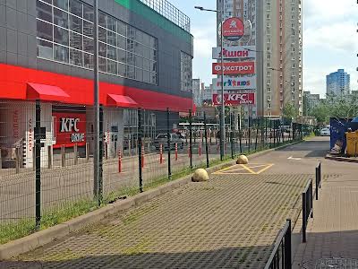 квартира по адресу Драгоманова ул., 2-Б