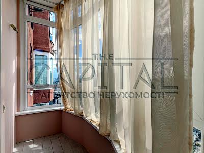 квартира за адресою Жилянська вул., 118