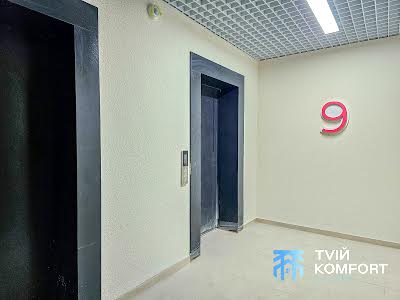 квартира за адресою Дніпровська набережна вул., 17в