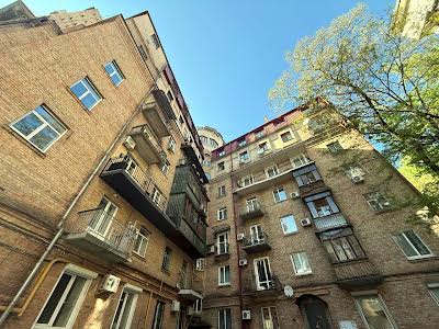 квартира за адресою Дарвіна вул., 1