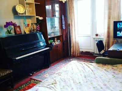 квартира за адресою Перемоги просп., 76