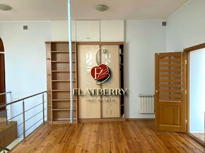 квартира за адресою Богдана Хмельницького вул., 32