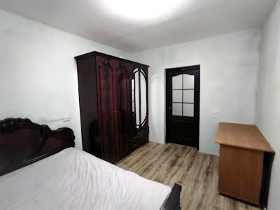 квартира за адресою с. Крюківщина, Повітрофлотська вул., 86в