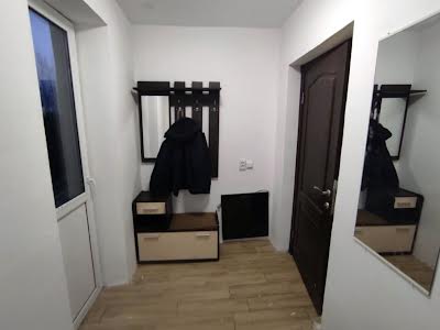 квартира за адресою с. Крюківщина, Повітрофлотська вул., 86в