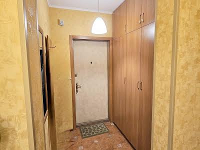 квартира за адресою Григорія Ващенка вул., 1