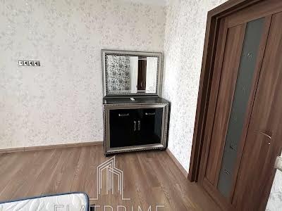 квартира по адресу Киев, Практичная ул., 2