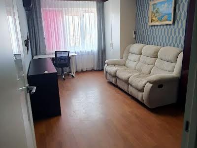 квартира по адресу Свободы просп., 30а