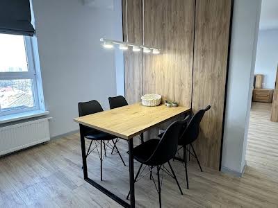 квартира по адресу Елены Телиги ул., 25