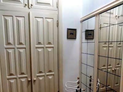 квартира по адресу Киев, Олеся Гончара ул., 32-Б