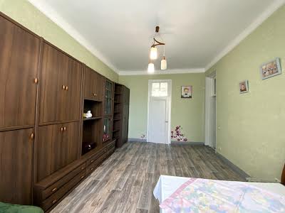 квартира за адресою Кирилівська вул. (Фрунзе), 123