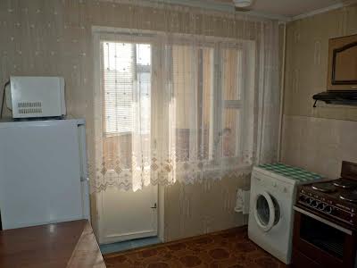 квартира за адресою Пантелеймона Куліша вул. (Челябінська), 15