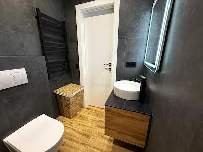 квартира за адресою с. Гатне, Оптимістична вул., 1