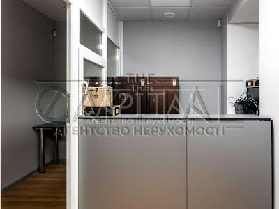 комерційна за адресою Київ, Воздвиженська вул., 43