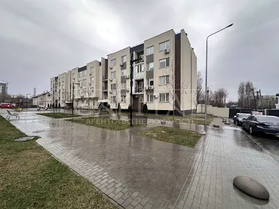 квартира за адресою Березова вул., 44