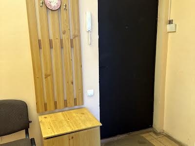 квартира за адресою Митрополита Василя Липківського вул. (Урицького), 32