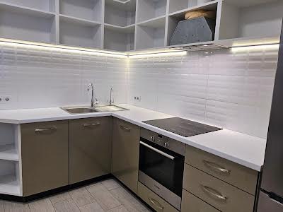 квартира за адресою Сім'ї Кульженків вул. (Петра Дегтяренка), 35