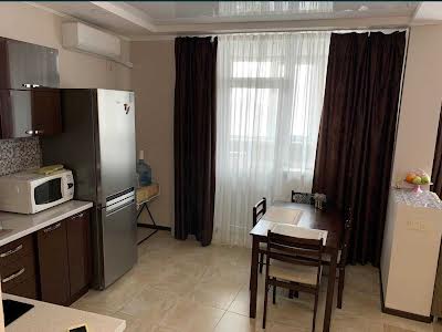 квартира за адресою Олени Пчілки вул., 8