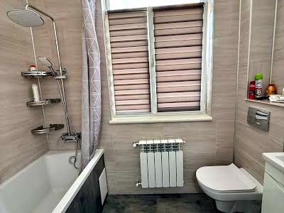 квартира за адресою с. Софіївська борщагівка, Боголюбова вул., 13-Б