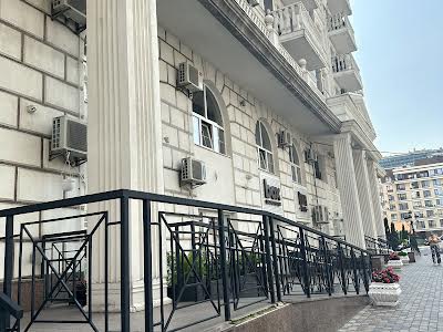 квартира по адресу Михаила Максимовича ул. (Трутенко Онуфрия), 26