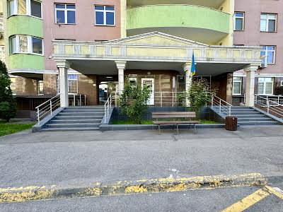 квартира за адресою Воскресенська вул., 14б