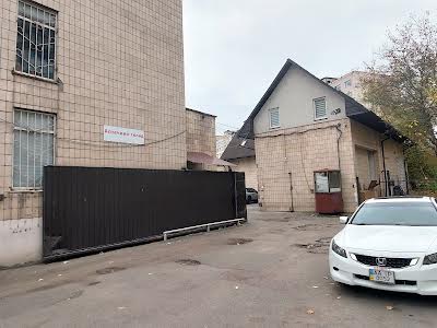 комерційна за адресою Прирічна вул., 27 Є