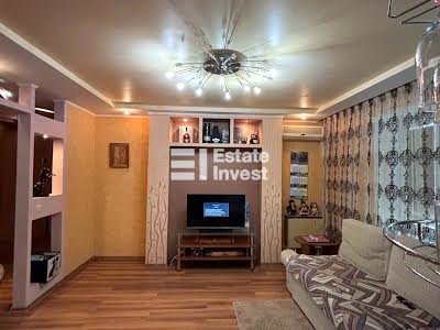 квартира по адресу Гвардейцев-Широнинцев ул., 46