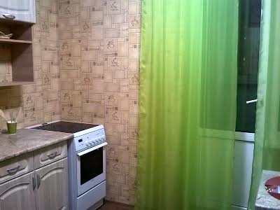 квартира за адресою Софії Русової вул., 1