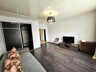 квартира за адресою Дніпровська набережна вул., 26-К