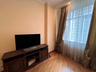 квартира за адресою Старонаводницька вул., 6-Б