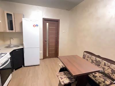 квартира за адресою Боголюбова вул., 33