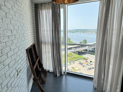 квартира за адресою Зарічна вул., 1-Б