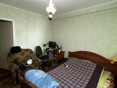 квартира за адресою Івана Дзюби вул. (Сім'ї Сосніних), 2-А