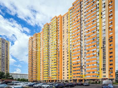 квартира за адресою Сім'ї Кульженків вул. (Петра Дегтяренка), 37