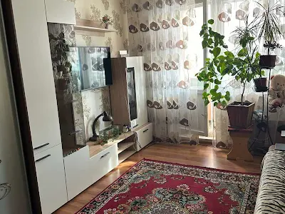 кімната за адресою Ревуцького вул., 24/4