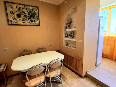 квартира за адресою Астрономічна вул., 35и