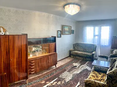 квартира за адресою Академіка Глушкова просп., 35