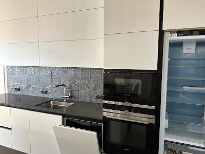 квартира за адресою Ованеса Туманяна вул., 15а