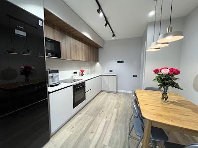 квартира по адресу с. Софиевская борщаговка, Боголюбова ул., 44