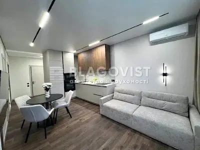 квартира за адресою Олександра Олеся вул., 7