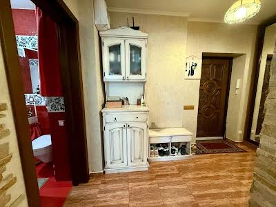 квартира за адресою Метрологічна вул., 113