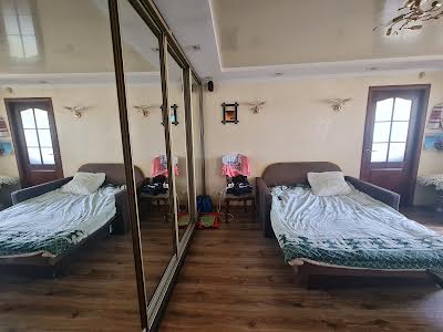 квартира за адресою Серпова вул., 1
