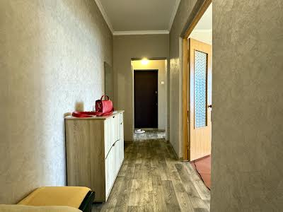квартира за адресою Київ, Каштанова вул., 14-А