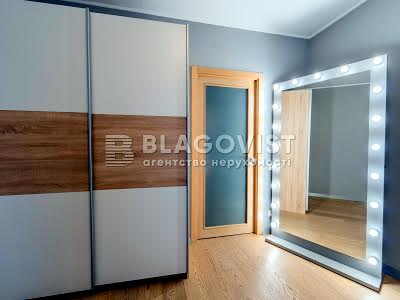 квартира за адресою Срібнокільська вул., 2-А