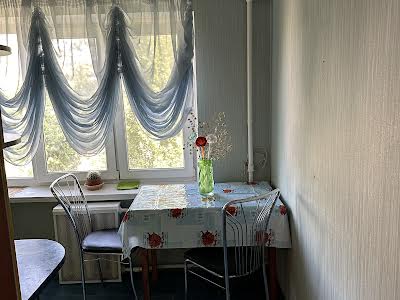 квартира за адресою Верховної Ради бульв., 24а