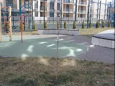 квартира за адресою Богатирська вул., 32